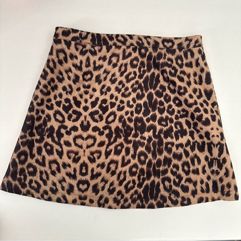 NWT Zara Leopard Print Skirt